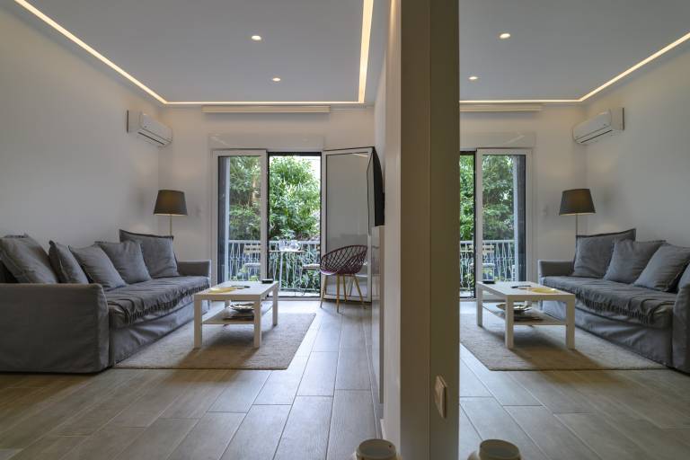 Icarus Minimal 2bedroom Bliss