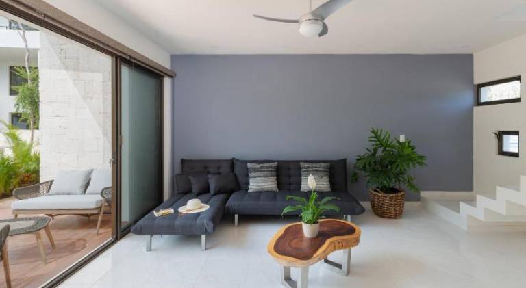 Holiday apartment with pool — photo 2