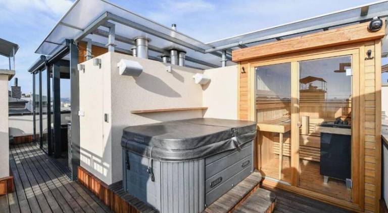Nice rental apartment with jacuzzi & pool | Dogs allowed — photo 5