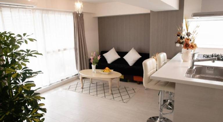 Rental apartment with hot tub — photo 2