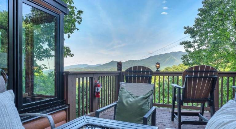 Pleasant chalet with jacuzzi, pool & sauna | Pet-friendly — photo 3