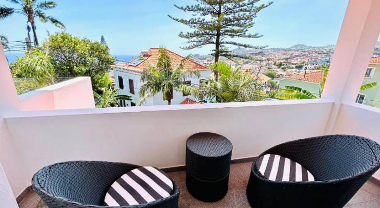 Villa | Near Farmers Market | Pets allowed in Funchal