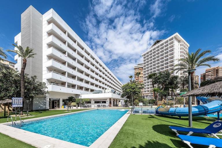 Aparthotel Alfaz del Pi