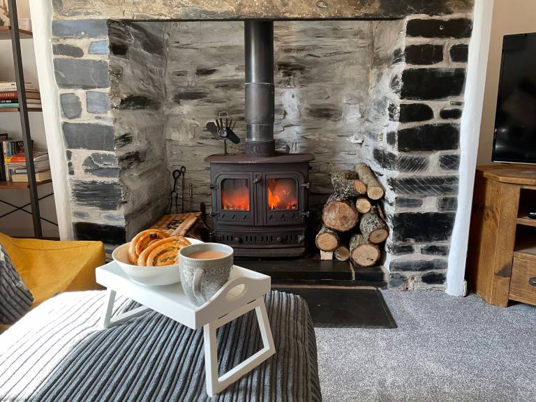 Family-friendly cottage with patio & garden | Pets are welcome — photo 3