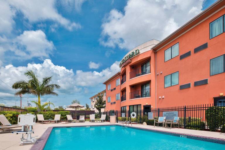 Courtyard by Marriott Corpus Christi in Corpus Christi, TX