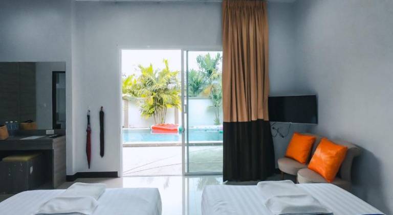 Charming villa with pool | Dogs allowed — photo 2