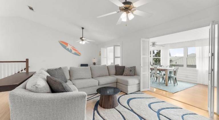 Casa de Tortugas - a spacious townhome with 30a private beach access — photo 2