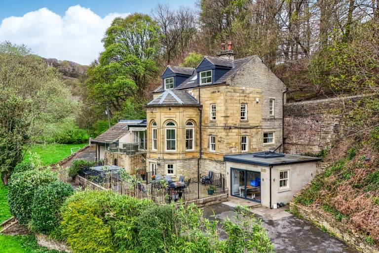 Child-friendly lovely cottage with yard & jacuzzi | Pets allowed — photo 3