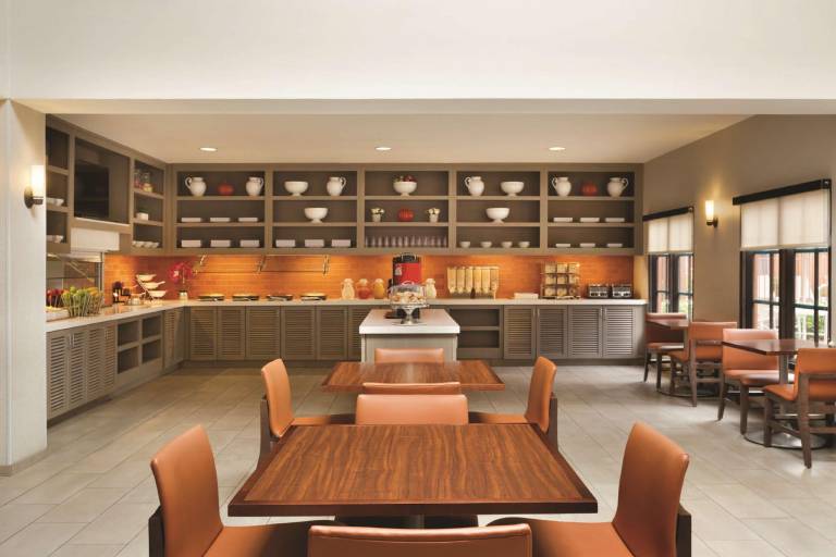 Hyatt Place Atlanta Arpt North — photo 3