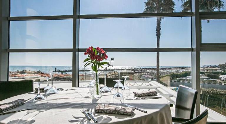 Sea Lion Hotel — photo 3