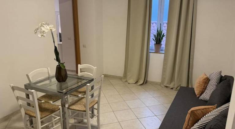 Apartment with 2 rooms for 4 persons — photo 3