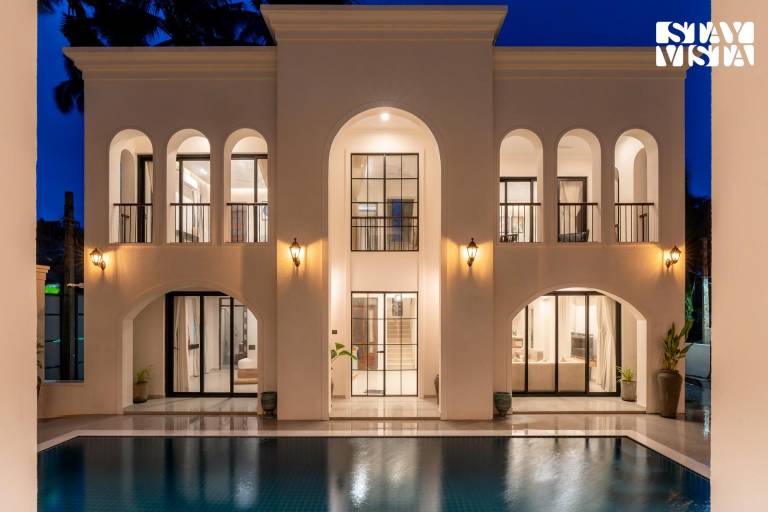Villa with pool & garden — photo 3