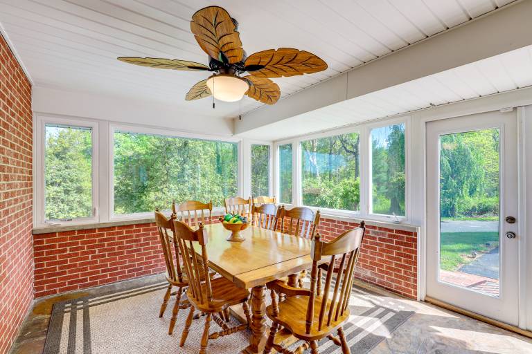 Inviting Waynesville Home Near Main St Shops — photo 2