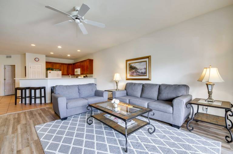 Lakefront Osage Beach Condo: Dock Your Boat Here! — photo 2