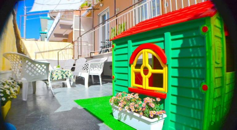 Holiday apartment with 2 rooms for 6 persons in Gaeta