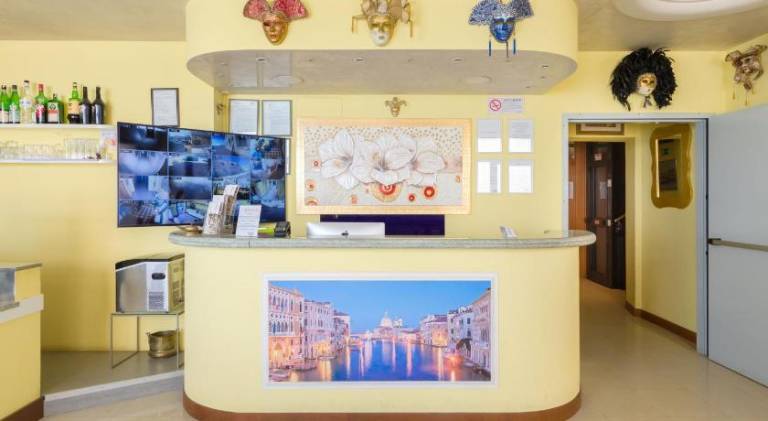 Hotel Nuova Aurora — photo 5