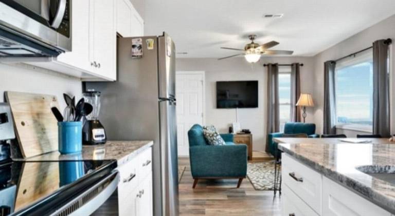 Sea Haven - OCEANFRONT! Amazing master suite with a private oceanfront deck! Recently renovated and — photo 4