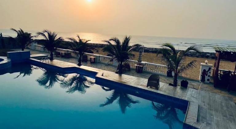Coconut Pointe Villa & Beach Resort in Prampram