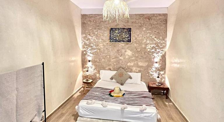 Pleasant villa with pool | Pets allowed — photo 2