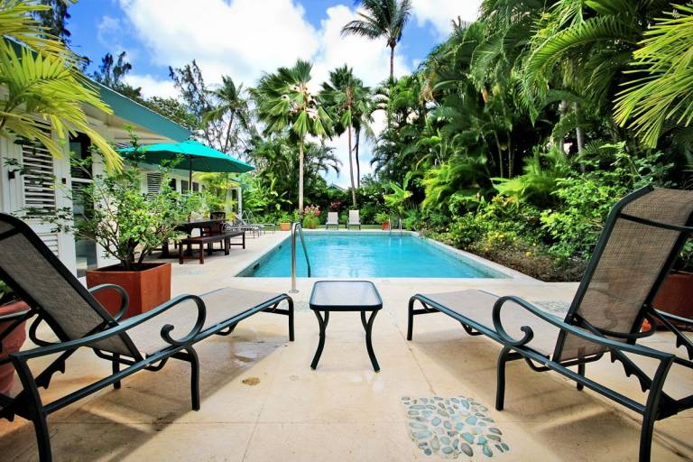 Tropical Villa with Pool Near Beach Jessamine