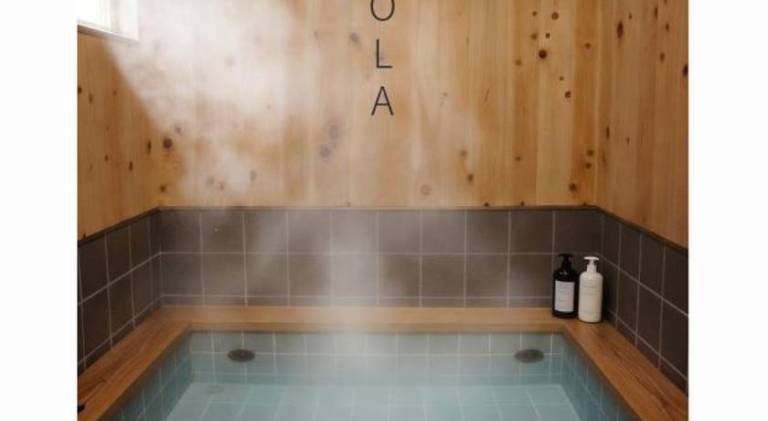 Villa with jacuzzi in Osaka