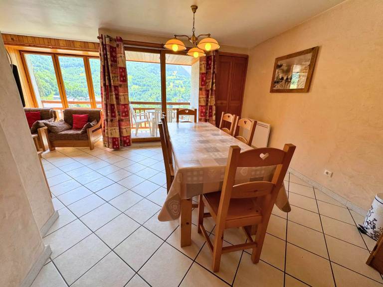 Lupines Residence - 85m2 for 5 people 3 bedroom equipped kitchen in St Martin de Bellville — photo 3