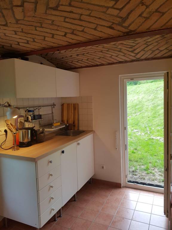 Vacation home with garden, terrace & grill — photo 5