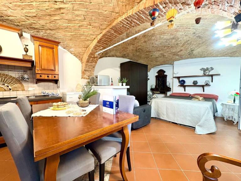 Holiday apartment with barbecue & garden — photo 5