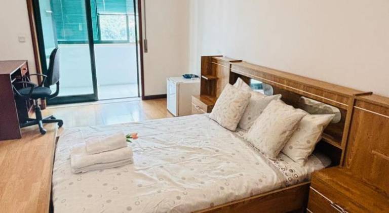 Quarto duplo com varanda no centro de Viseu — photo 2