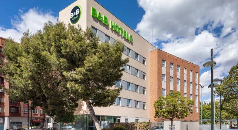 B&B HOTEL Zaragoza Plaza Mozart — photo 4