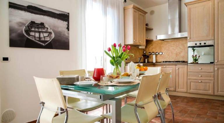 Rental apartment with 2 rooms for 6 persons — photo 4