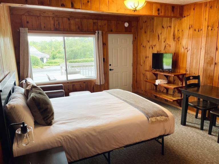 Lodge  Lake George