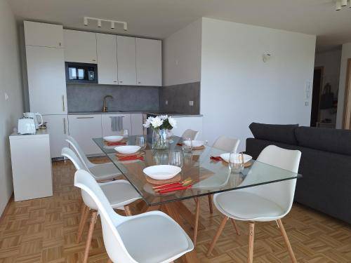 Apartma Hudinja