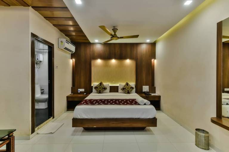 Guest Inn Residency