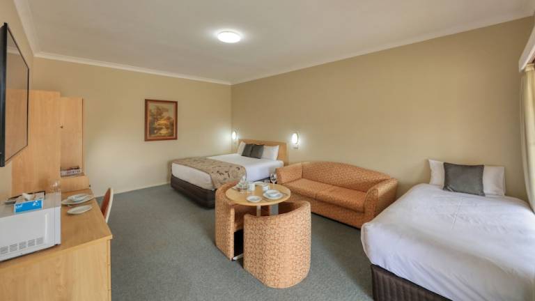 Motel  Cowra