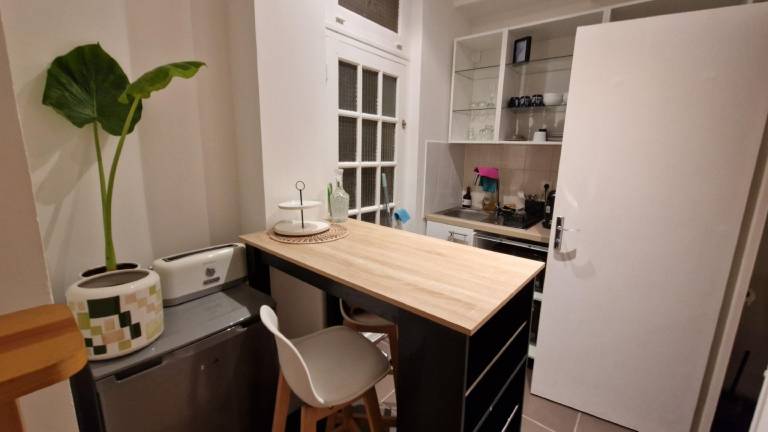 Apartment | Next to Notre-Dame de Paris | Perfect for remote work — photo 3
