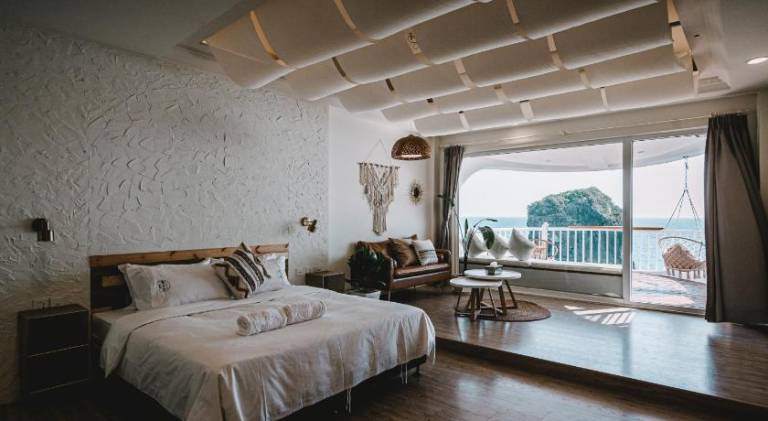Yellow's Kenting B&B II — photo 2