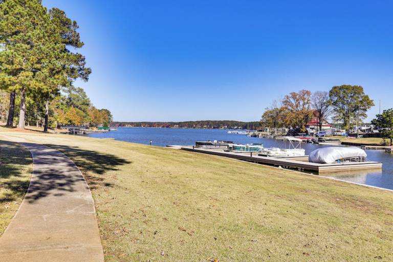Apartment Eatonton