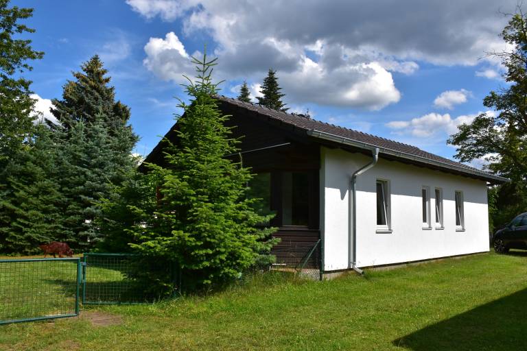 House Canow