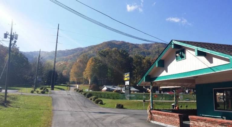 Scottish Inn Maggie Valley — photo 4