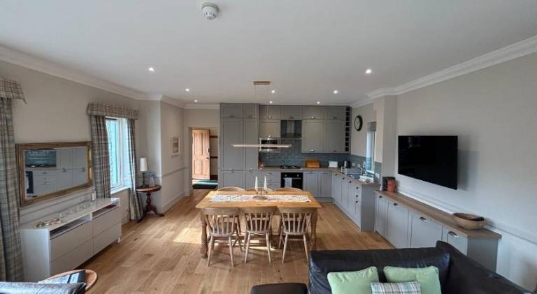 Big rental apartment | Pets allowed — photo 2