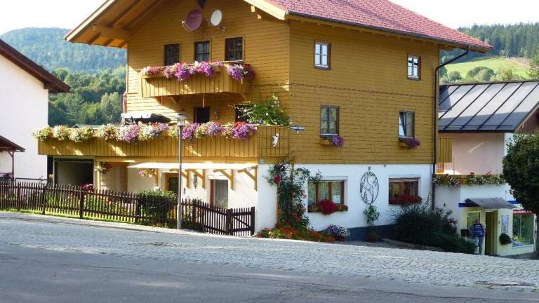 Ferienwohnung mit Hund in Bayerisch Eisenstein f&uuml;r max. 2 Personen