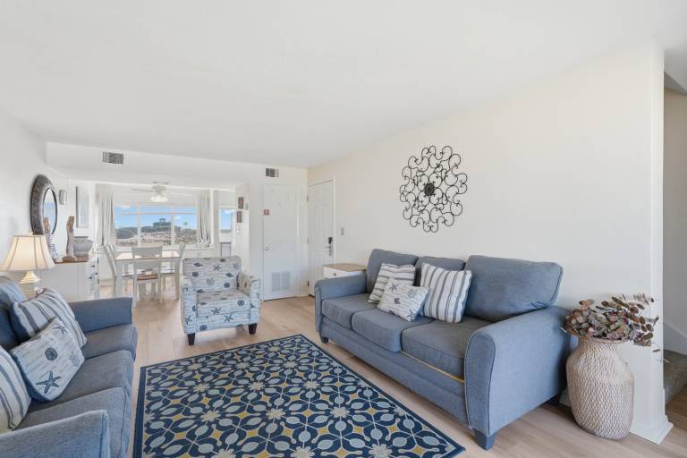 114C - 2BR/2 Bath at Seaspray Condos on Okaloosa Island, Fort Walton Beach, Fl — photo 5