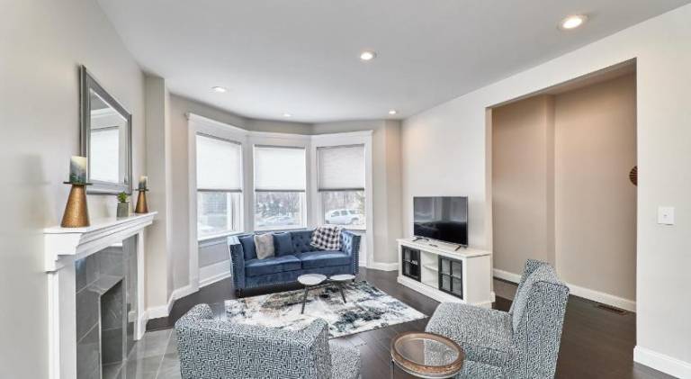 St Louis 2BD 2BA, Forest park, BJ Hospital, Science Center, eats in St. Louis, MO
