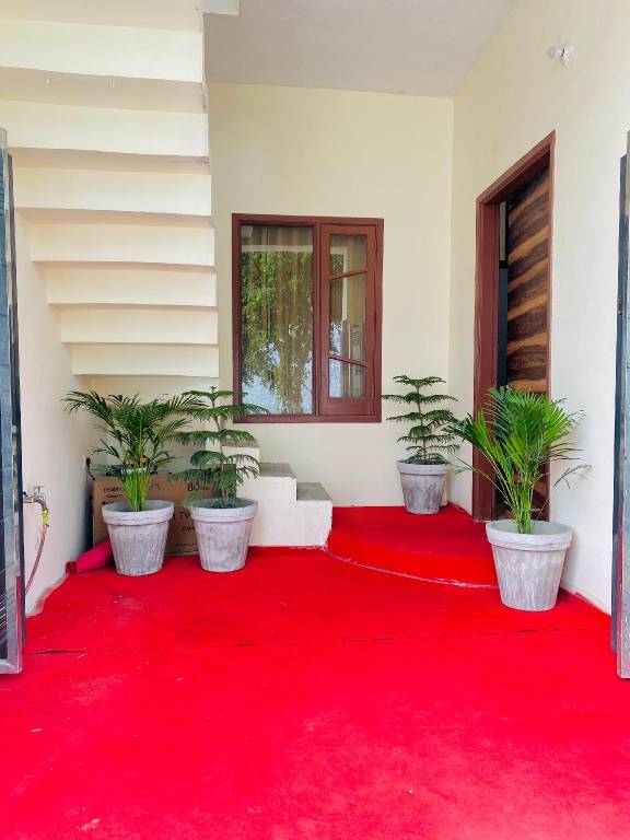 Ample vacation home with patio & garden | Good for workation | Dogs allowed — photo 3