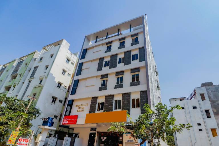 Super Townhouse Alwal Road