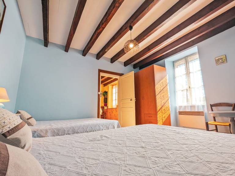 Charming Countryside Home with Garden Near Eguzon Lake & Gargilesse-Dampierre — photo 3