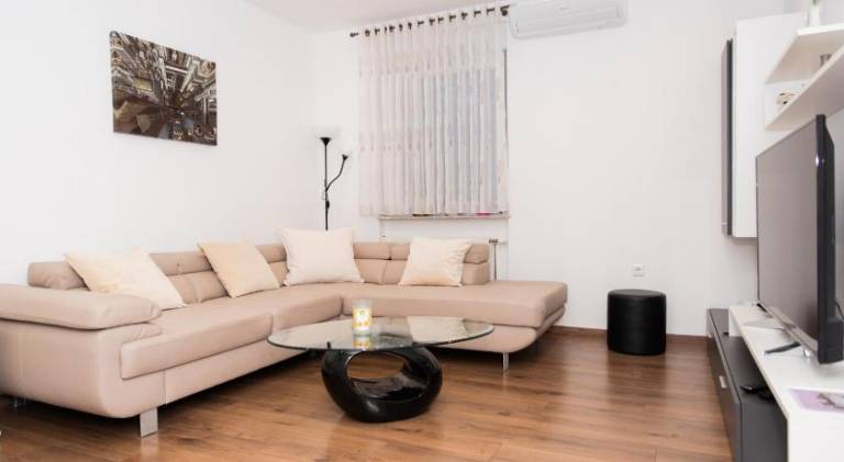 Holiday apartment with patio | Pets are welcome — photo 2