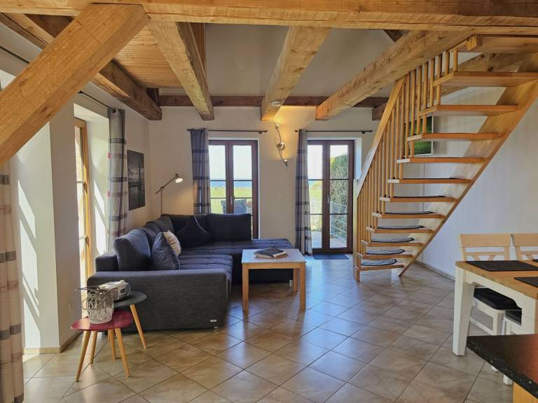 Lichrdurchflutete 2-Raum-Wohnung auf 2 Ebenen mit Meerblick in Kuehlungsborn