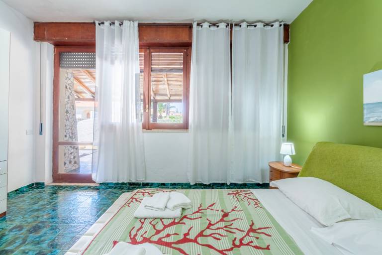 Villa "Bes Beach - Villa Con Piscina" with Sea View, Private Pool & Wi-Fi — photo 4
